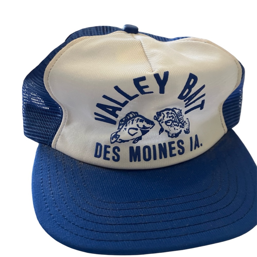 🎣 Vintage Valley Bait Iowa Trucker Mesh Snapback Hat 🎣 MADE IN USA 🇺🇸